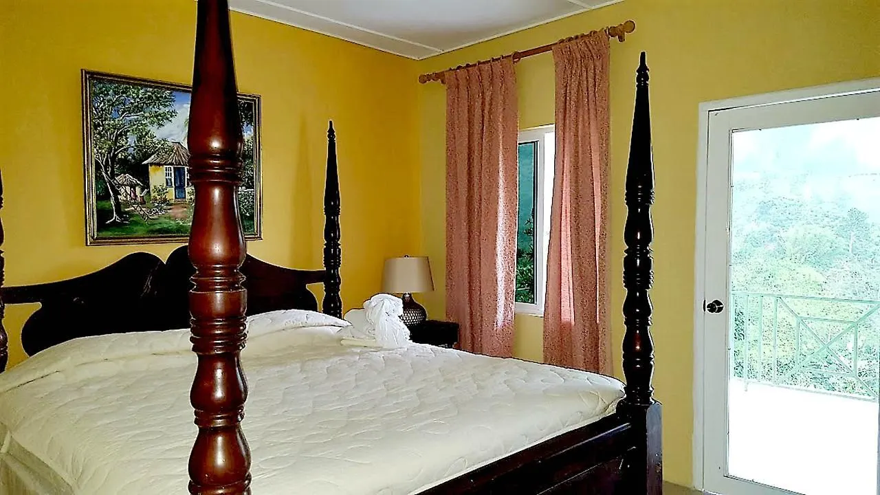 **** Hotel Starlight Chalet Jamaica